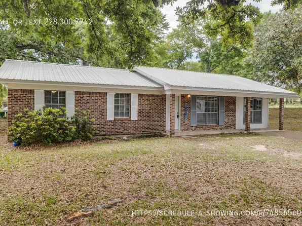 16201 Cervantes Ct, Biloxi, MS 39532