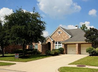 16038 Snowny Hills Dr, Cypress, TX 77429