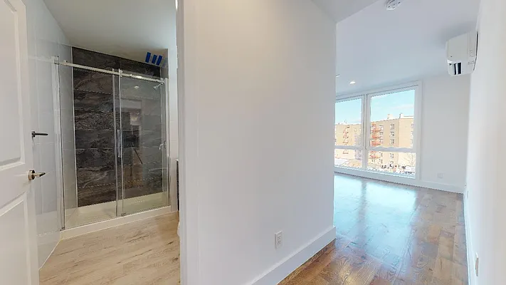 Rented by Metro Garden Realty NYC | media 40