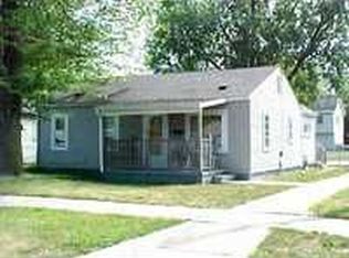 6195 Sylvia St, Taylor, MI 48180