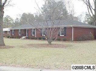 5651 Lansing Dr, Charlotte, NC 28270