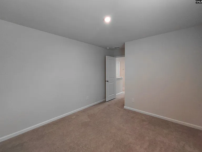 329 Saskatoon Dr — Photo 24