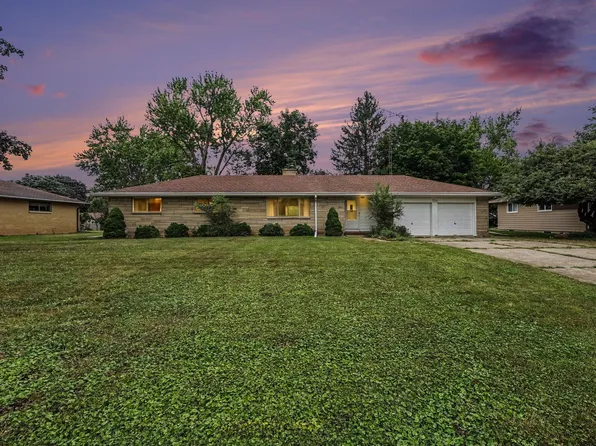 908 Halstead Blvd, Jackson, MI 49203