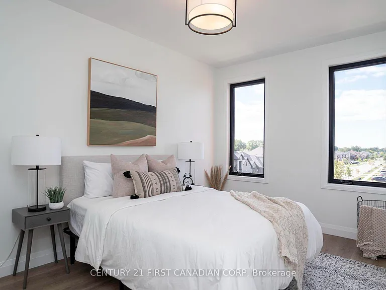 3900 Savoy St #83 — Photo 5
