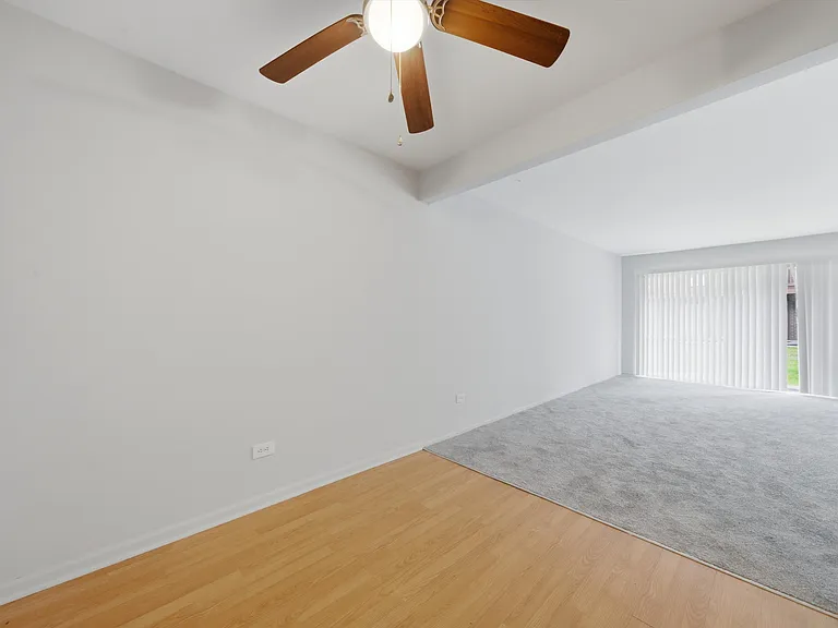 7040 100th St #302 — Photo 16