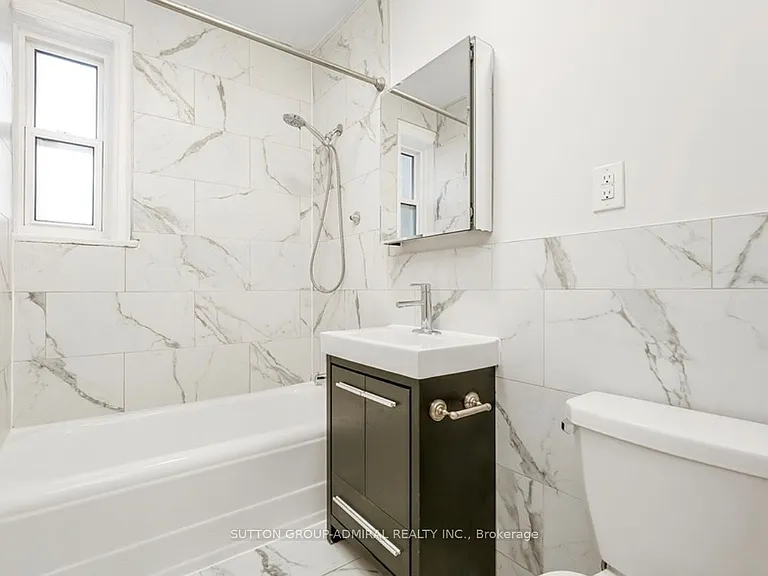 448 Spadina Rd #101 — Photo 4