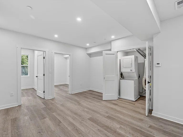 1321 Anacostia Rd SE — Photo 42