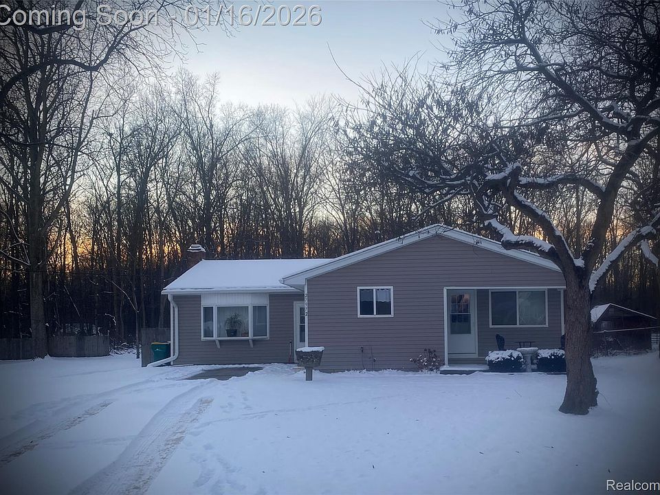 1st image of 27972 Waltz Rd