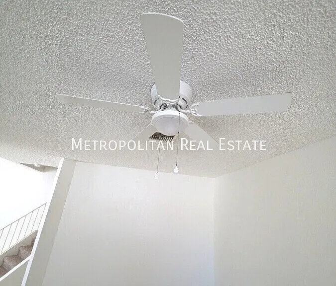 3034 E Villa Maria Dr — Photo 5