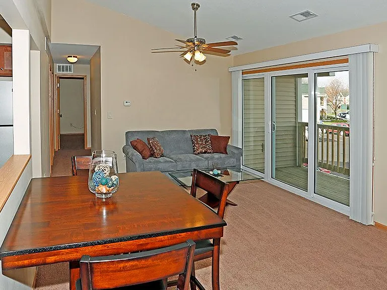 LAKE VILLAGE APARTMENTS — Photo 10