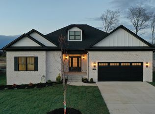 500 Morgan Leigh Ln, Nicholasville, KY 40356