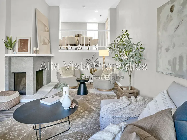 4082 Mahaila Ave #E — Photo 4