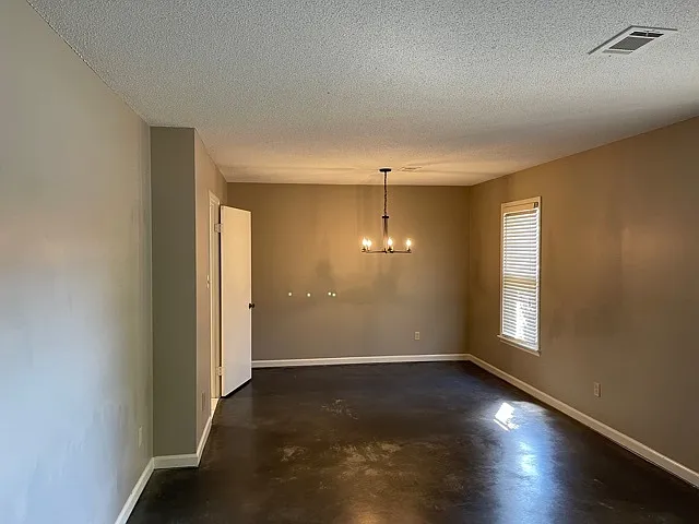 809 Southwest Dr — Photo 8