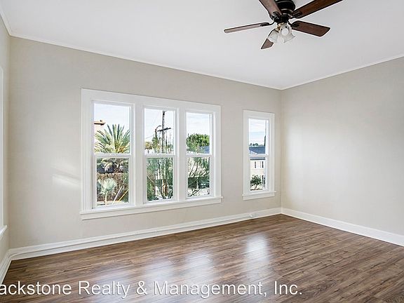 4th image of 1851 N Normandie Ave Unit 11