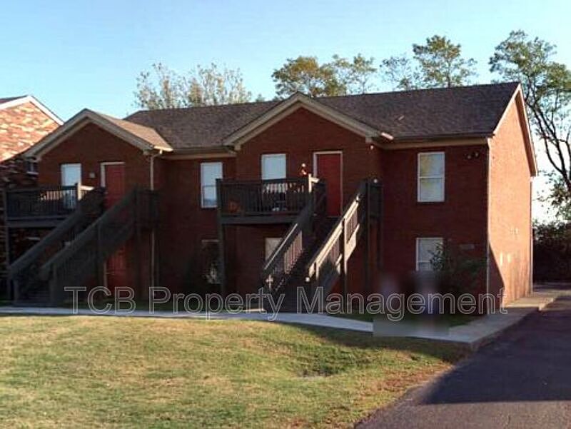 2nd image of 4330 Newport Rd #4