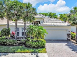 15864 Delaplata Ln, Naples, FL 34110