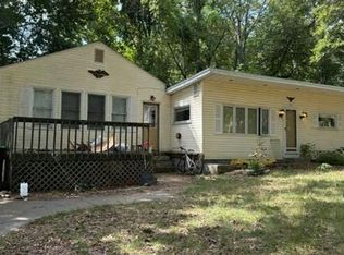 3 Carrie St, Lakeville, MA 02347