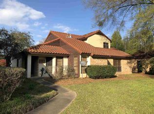 201 Village Cir, Canton, MS 39046