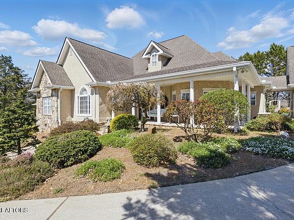 2nd image of 5112 Windsor Springs Ln