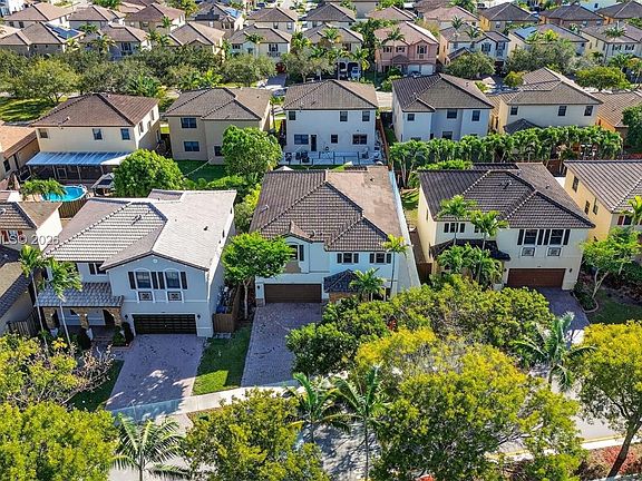 4th image of 11556 SW 234th St