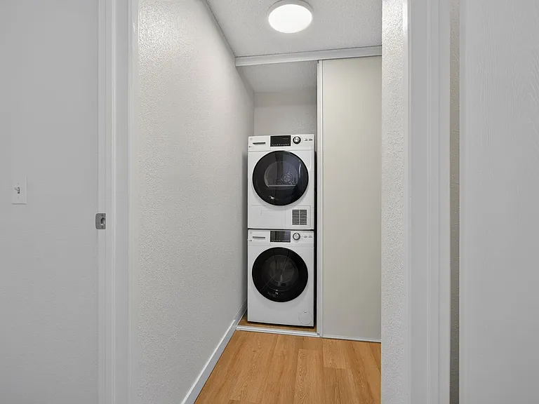 Lawton Park Villas- One month free- 2 Bed / 2 Bath Space to Live, Room to Breathe, All Yours. Mag... — Photo 19