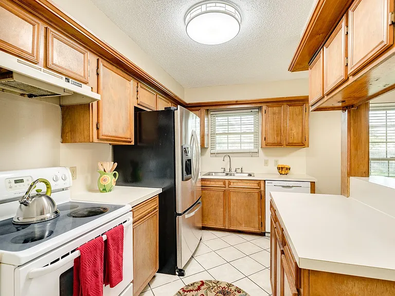 530 Tall Timber Dr — Photo 14