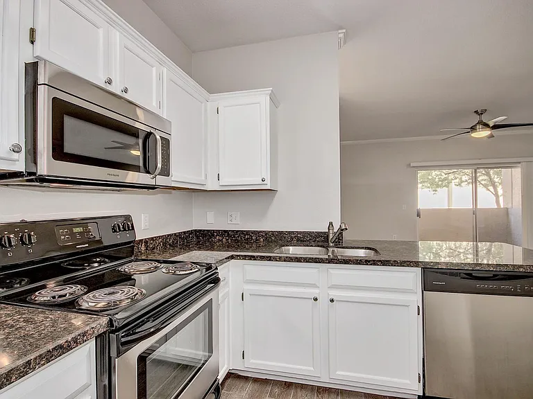 16013 S Desert Foothills Pkwy #1037 — Photo 7