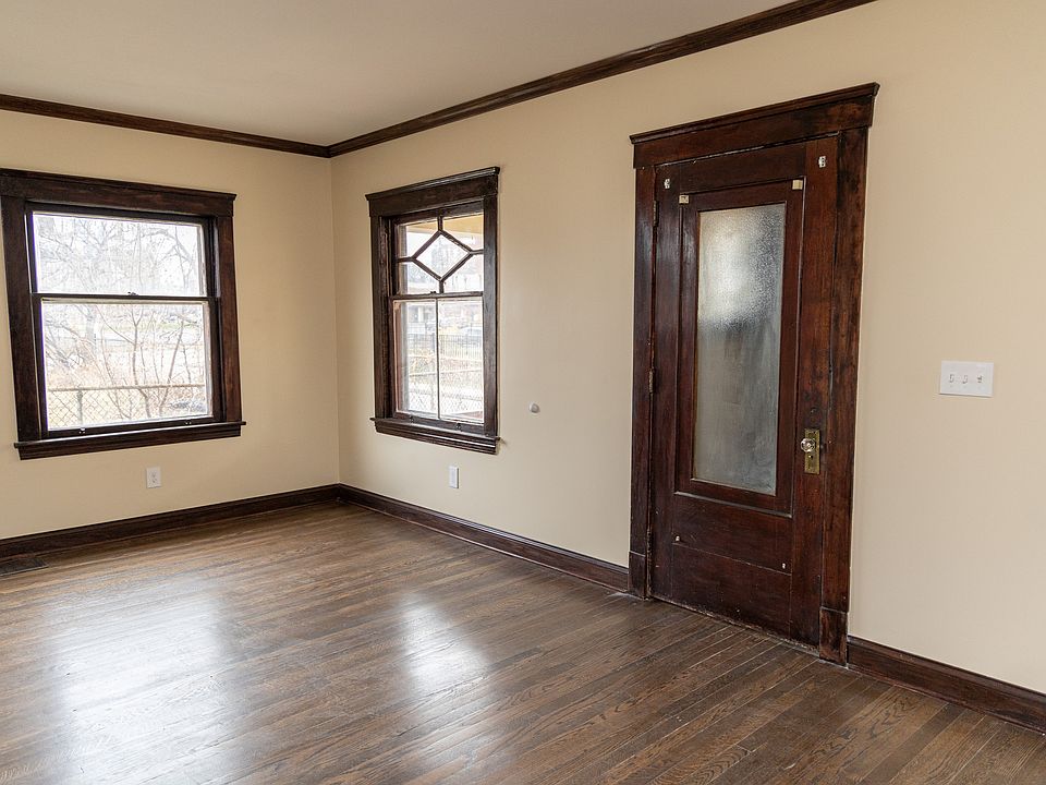 1st image of 10003 Newton Ave