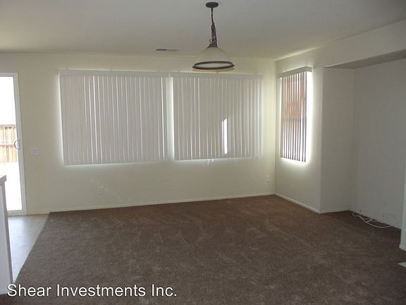 5th image of 8593 Stone Creek Dr
