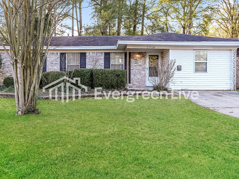 1st image of 2718 Dorchester Dr