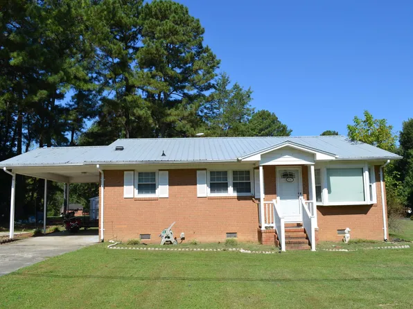 114 Airport Rd, Siler City, NC 27344
