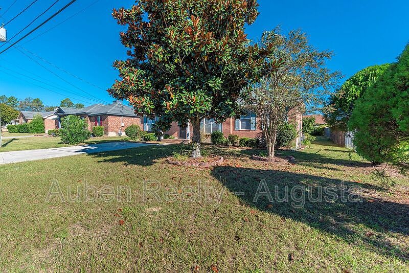 1st image of 3519 Brockdale Dr
