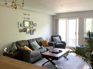 30-16 33rd St #4R, Astoria, NY 11102