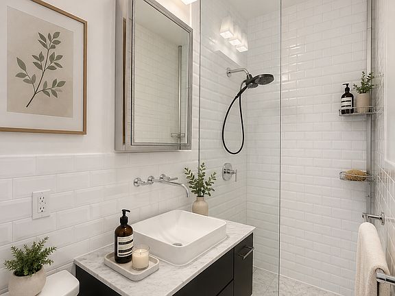 5th image of 10 5th Ave APT 4D
