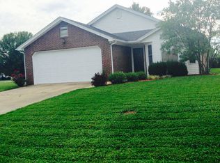 1088 Butler Dr, Lawrenceburg, KY 40342