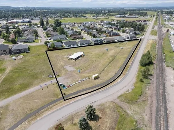 165 Veteran Dr, Columbia Falls, MT 59912