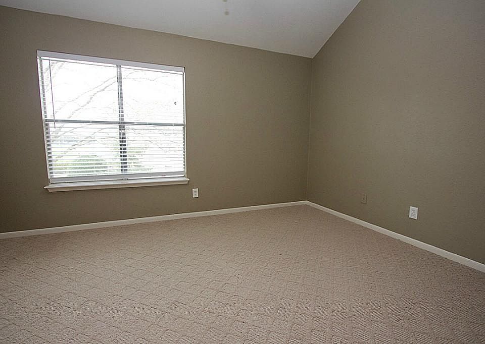 1st image of 2930 Grants Lake Blvd APT 1903