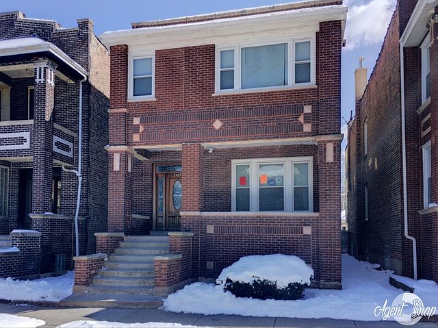 1st image of 7427 S Eberhart Ave #2