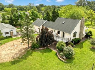 2200 E Munger Rd, Tecumseh, MI 49286