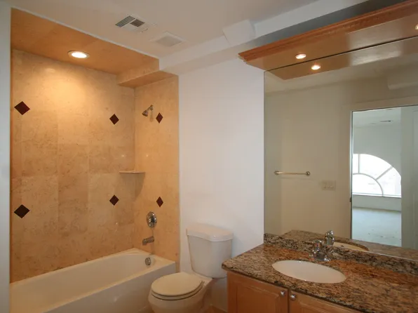 769 Montgomery Street image 22 of 26