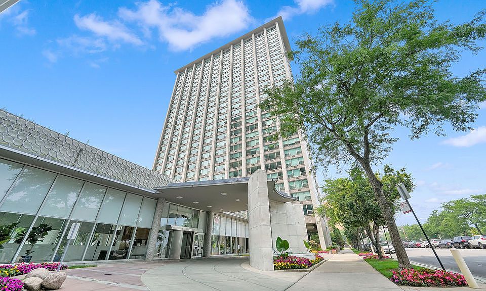 1st image of 3600 N Lake Shore Dr APT 1025