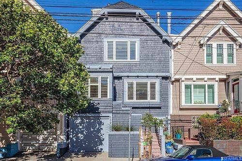 1st image of 689 Douglass St