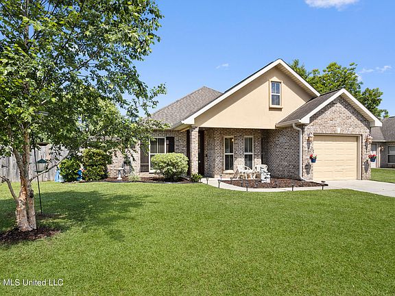 2nd image of 13732 Chase Meadow Way