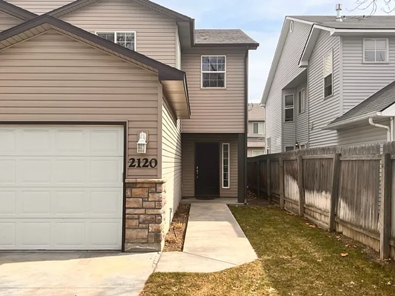 2120 S Dorothy Ave — Photo 2