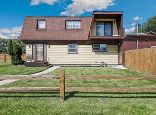 3228 W 139th St, Robbins, IL 60472