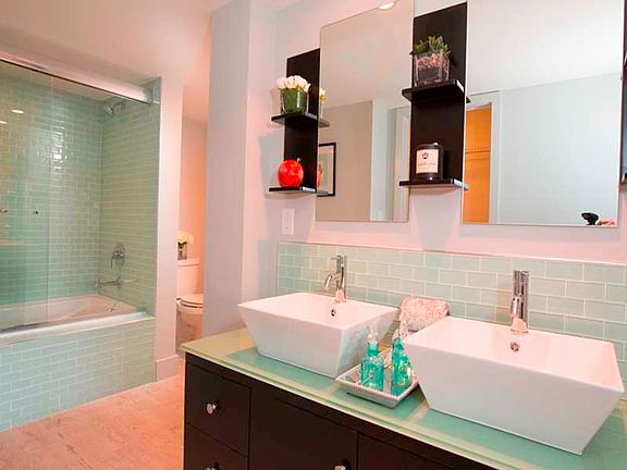 4th image of 3500 Galt Ocean Dr APT 606