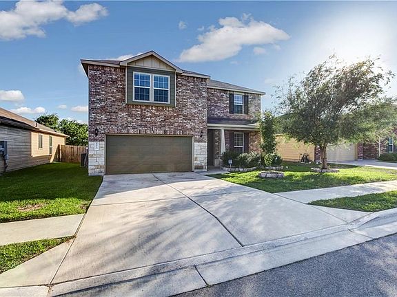 3rd image of 9413 China Rose Dr