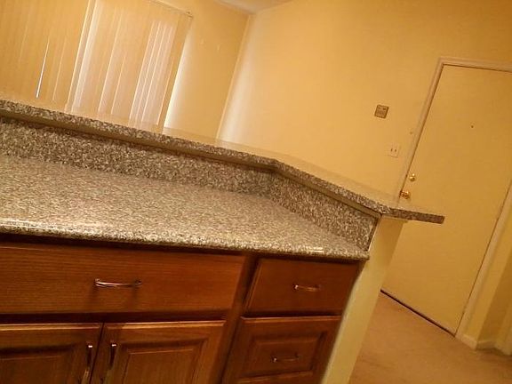 3rd image of 123 Haverford Ct #3rd