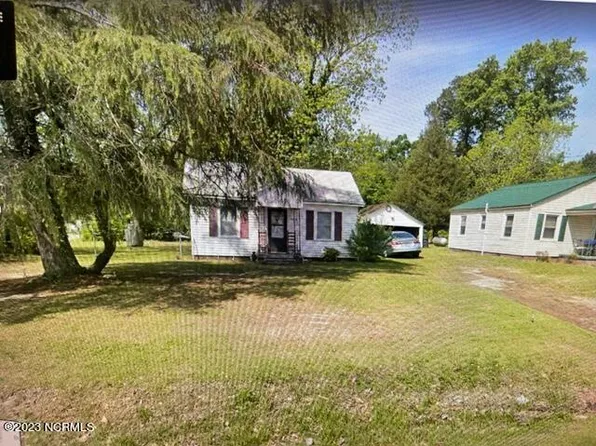 1500 Hull Road, Kinston, NC 28504