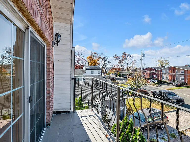 38 Sintsink Dr W #B — Photo 15